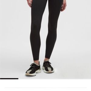 Lululemon Wunder Train High Rise legging 28” Black